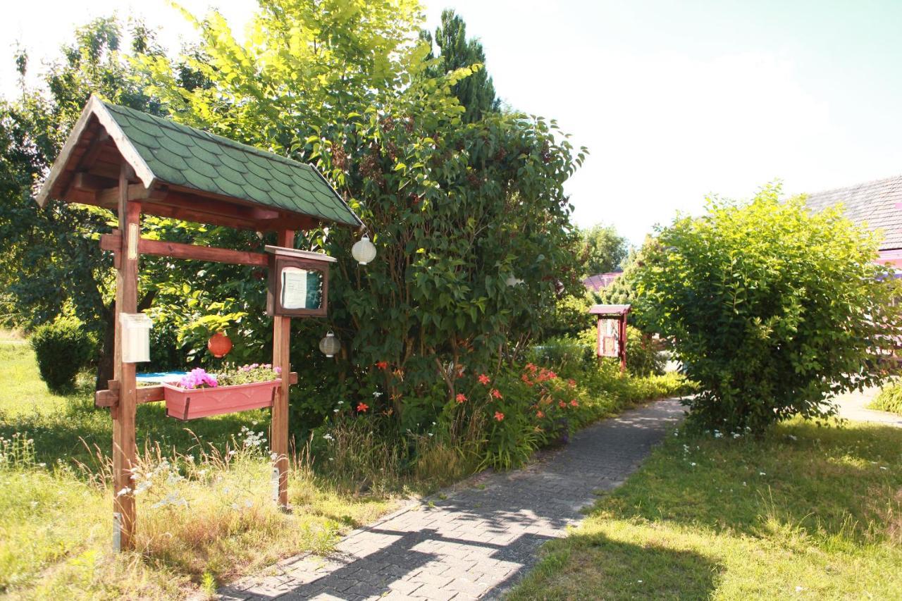 New Nomads Ferienwohnung Am See Zossen Buitenkant foto